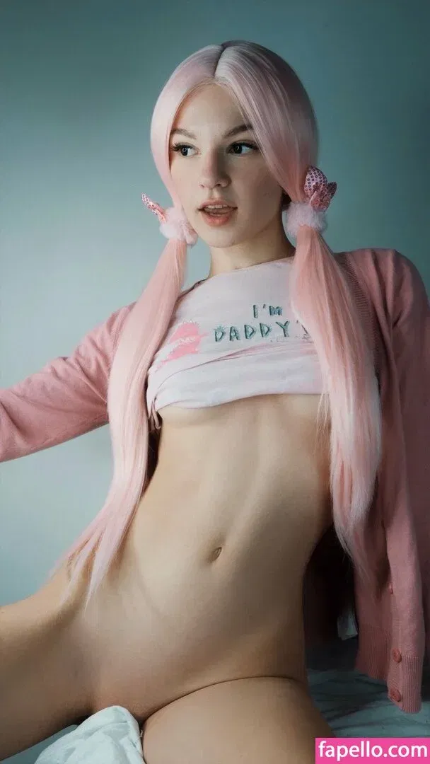 SOLYASMR / Soly ASMR / soly.asmr / solyyy.asmr Onlyfans Photo Gallery 