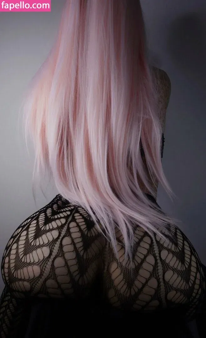 SOLYASMR / Soly ASMR / soly.asmr / solyyy.asmr Onlyfans Photo Gallery 