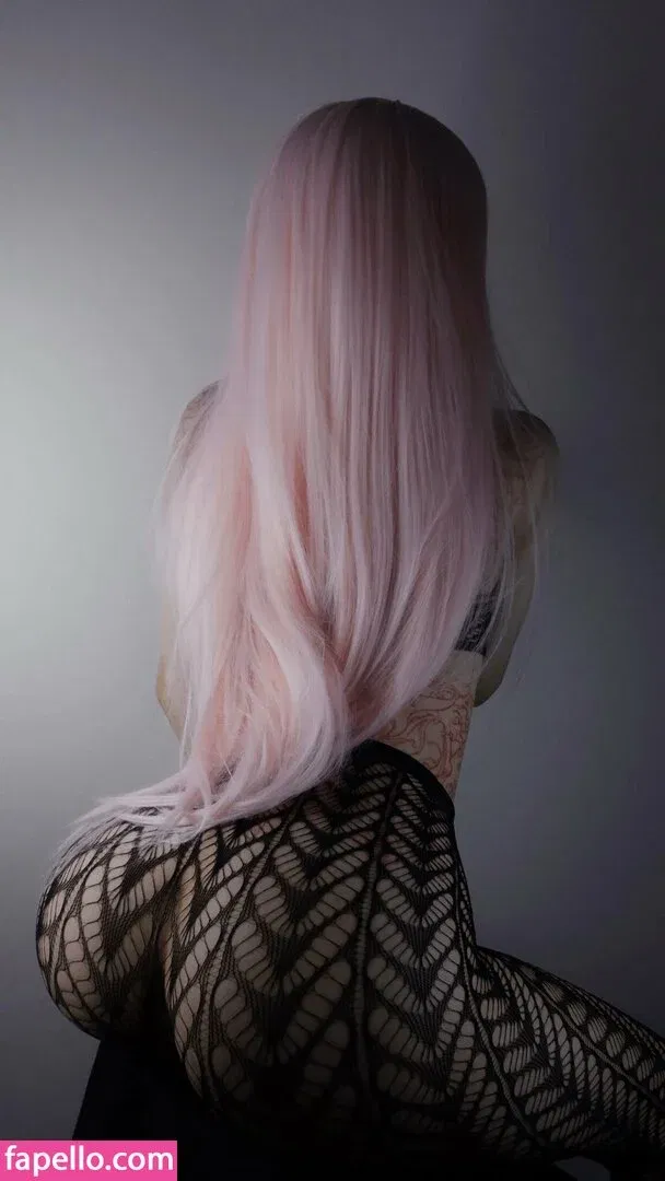 SOLYASMR / Soly ASMR / soly.asmr / solyyy.asmr Onlyfans Photo Gallery 