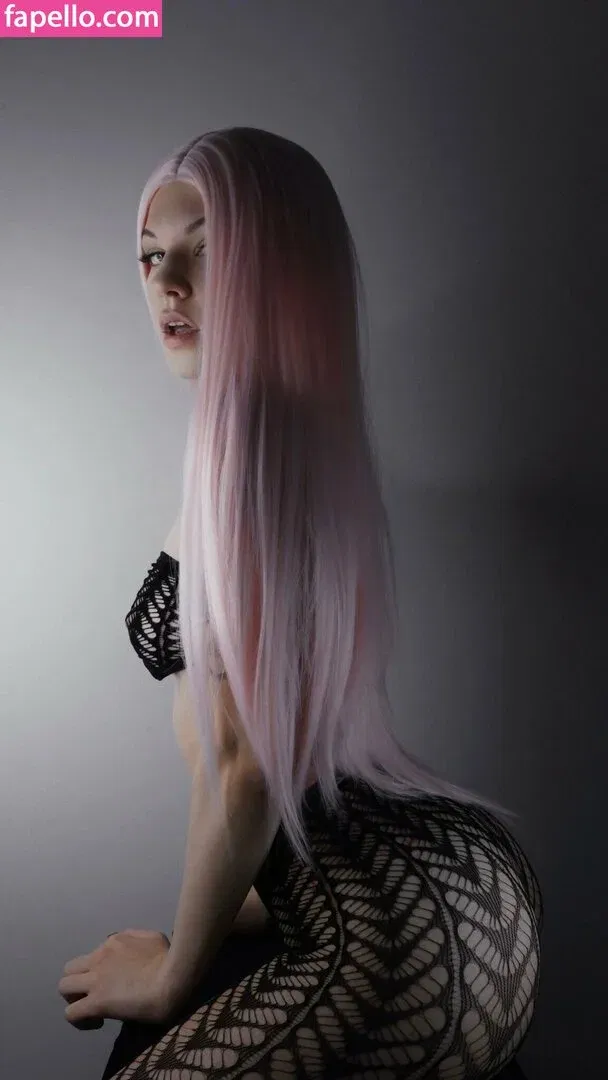 SOLYASMR / Soly ASMR / soly.asmr / solyyy.asmr Onlyfans Photo Gallery 