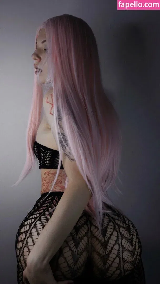 SOLYASMR / Soly ASMR / soly.asmr / solyyy.asmr Onlyfans Photo Gallery 