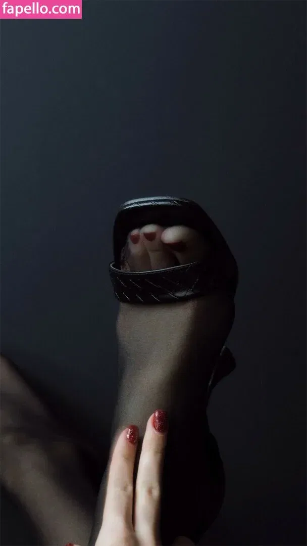 SOLYASMR / Soly ASMR / soly.asmr / solyyy.asmr Onlyfans Photo Gallery 