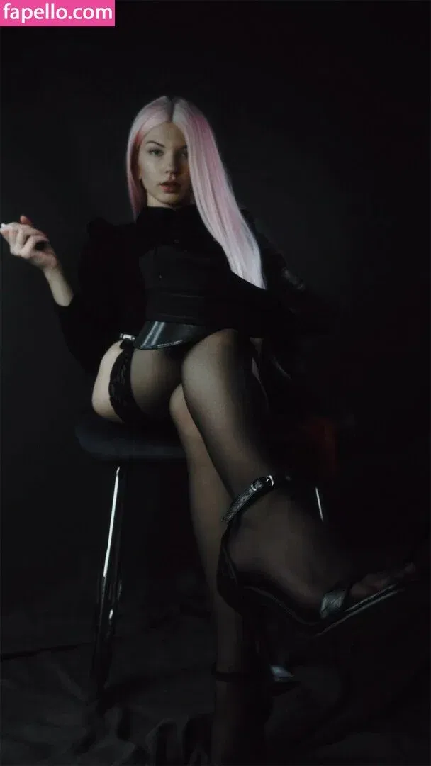 SOLYASMR / Soly ASMR / soly.asmr / solyyy.asmr Onlyfans Photo Gallery 