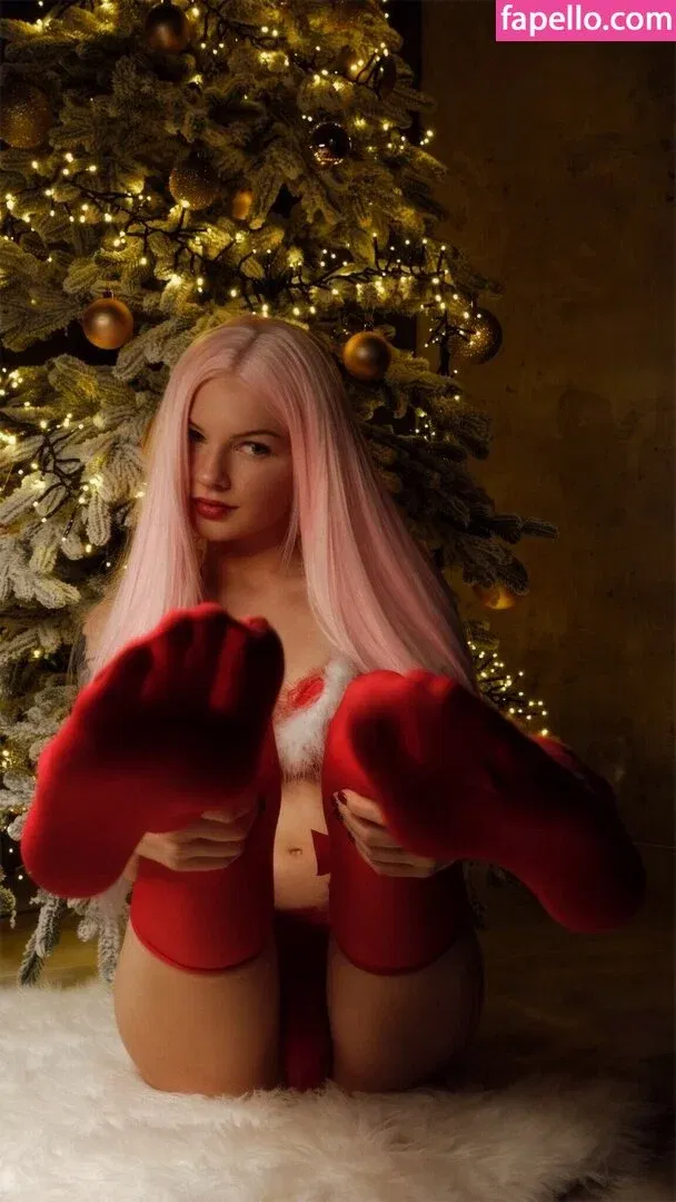 SOLYASMR / Soly ASMR / soly.asmr / solyyy.asmr Onlyfans Photo Gallery 