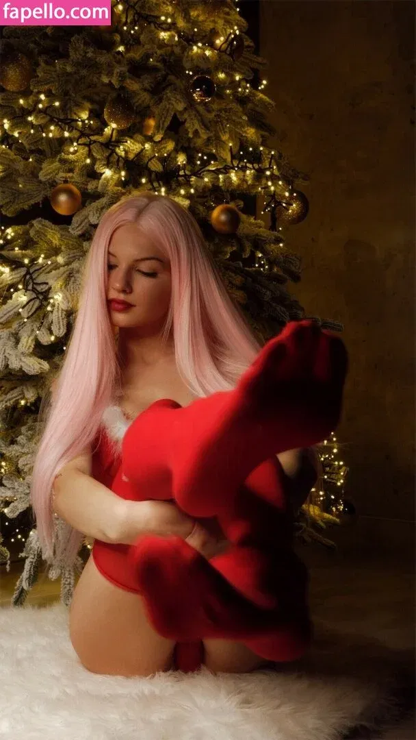 SOLYASMR / Soly ASMR / soly.asmr / solyyy.asmr Onlyfans Photo Gallery 