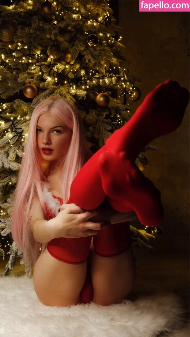 SOLYASMR / Soly ASMR / soly.asmr / solyyy.asmr Onlyfans Photo Gallery 