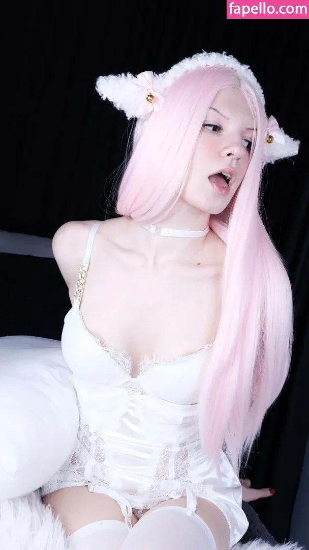 SOLYASMR / Soly ASMR / soly.asmr / solyyy.asmr Onlyfans Photo Gallery 