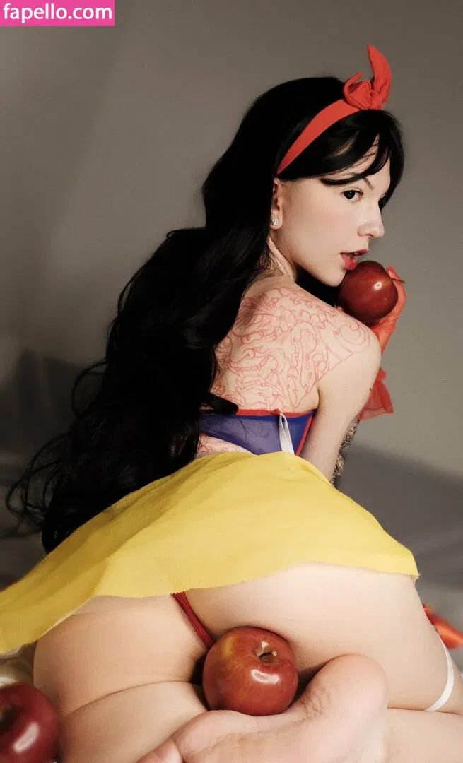 SOLYASMR / Soly ASMR / soly.asmr / solyyy.asmr Onlyfans Photo Gallery 