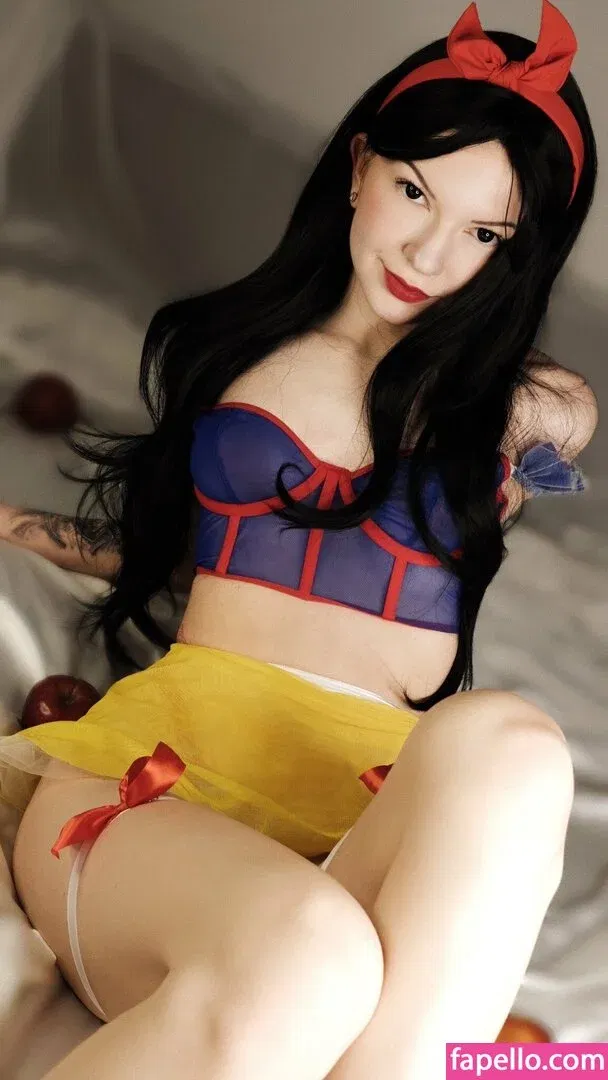 SOLYASMR / Soly ASMR / soly.asmr / solyyy.asmr Onlyfans Photo Gallery 