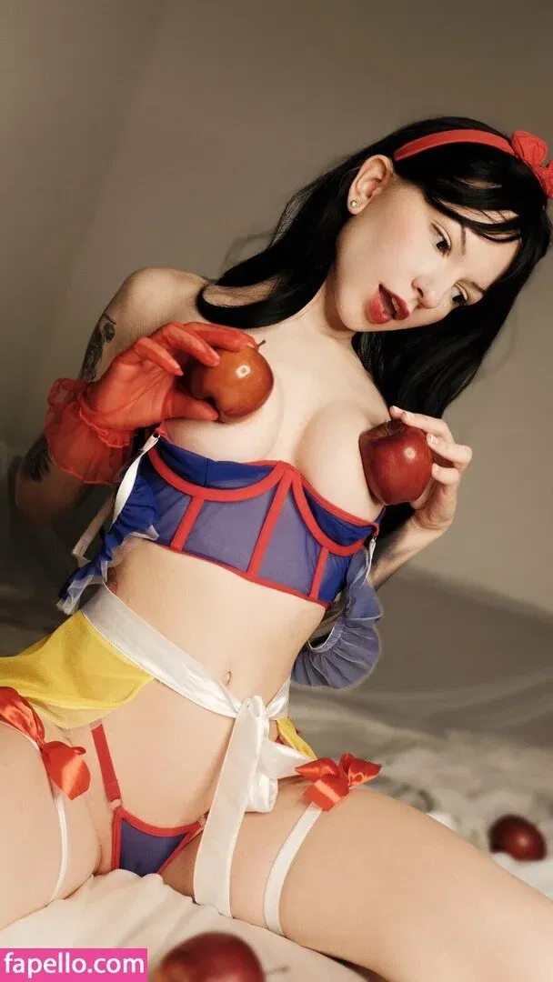 SOLYASMR / Soly ASMR / soly.asmr / solyyy.asmr Onlyfans Photo Gallery 