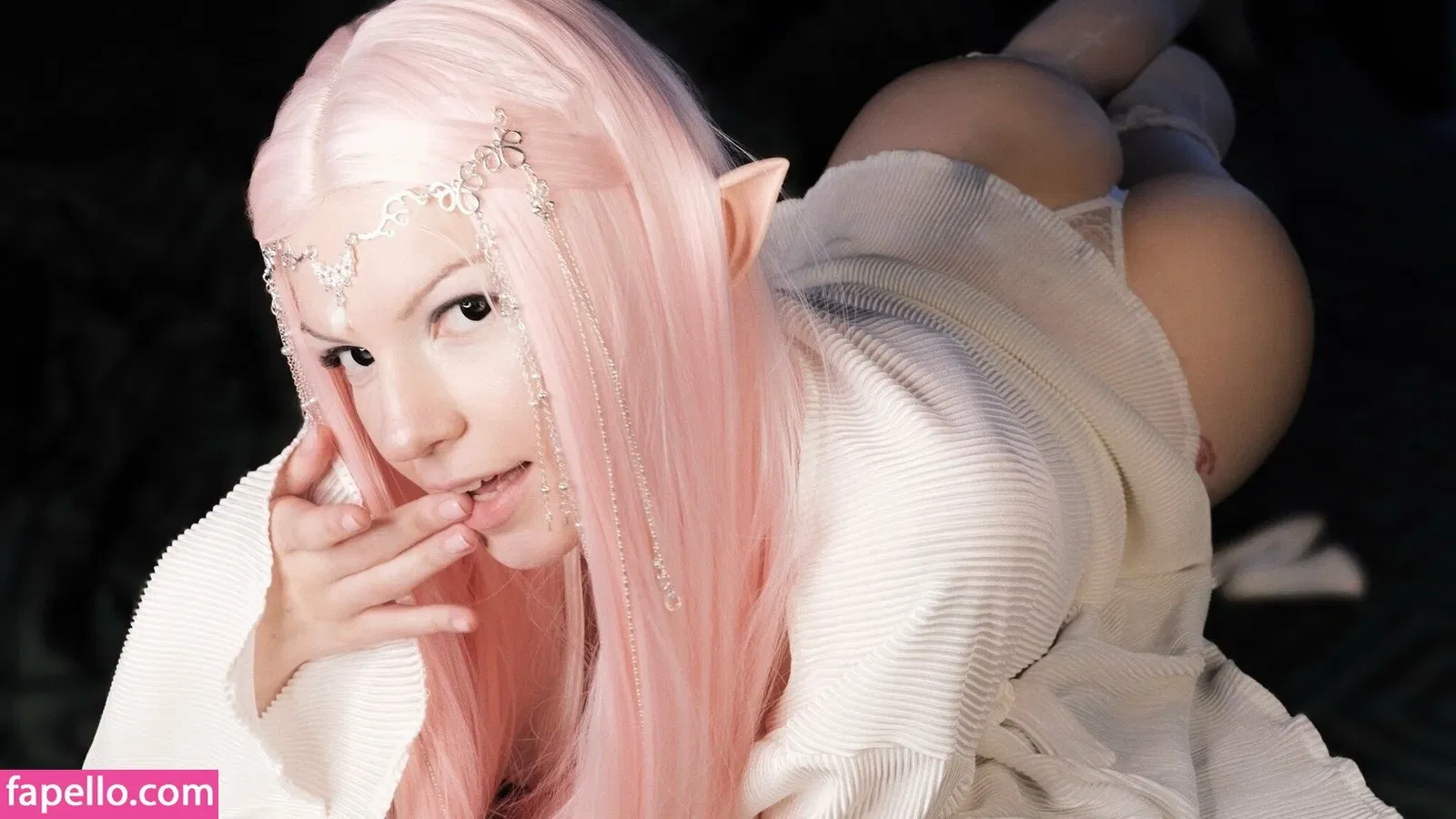 SOLYASMR / Soly ASMR / soly.asmr / solyyy.asmr Onlyfans Photo Gallery 