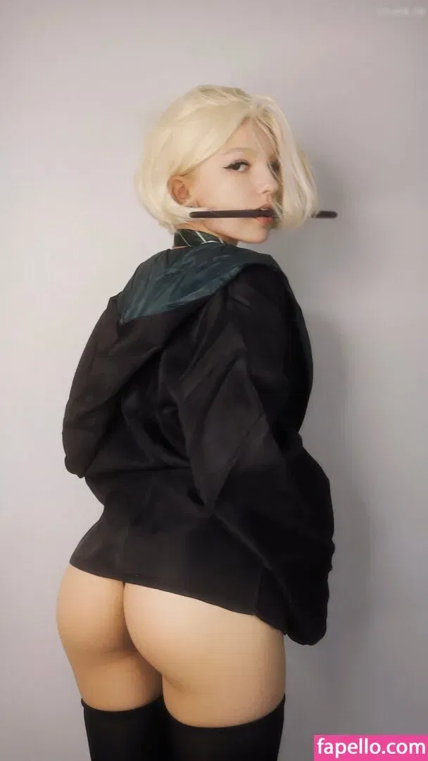 SOLYASMR / Soly ASMR / soly.asmr / solyyy.asmr Onlyfans Photo Gallery 