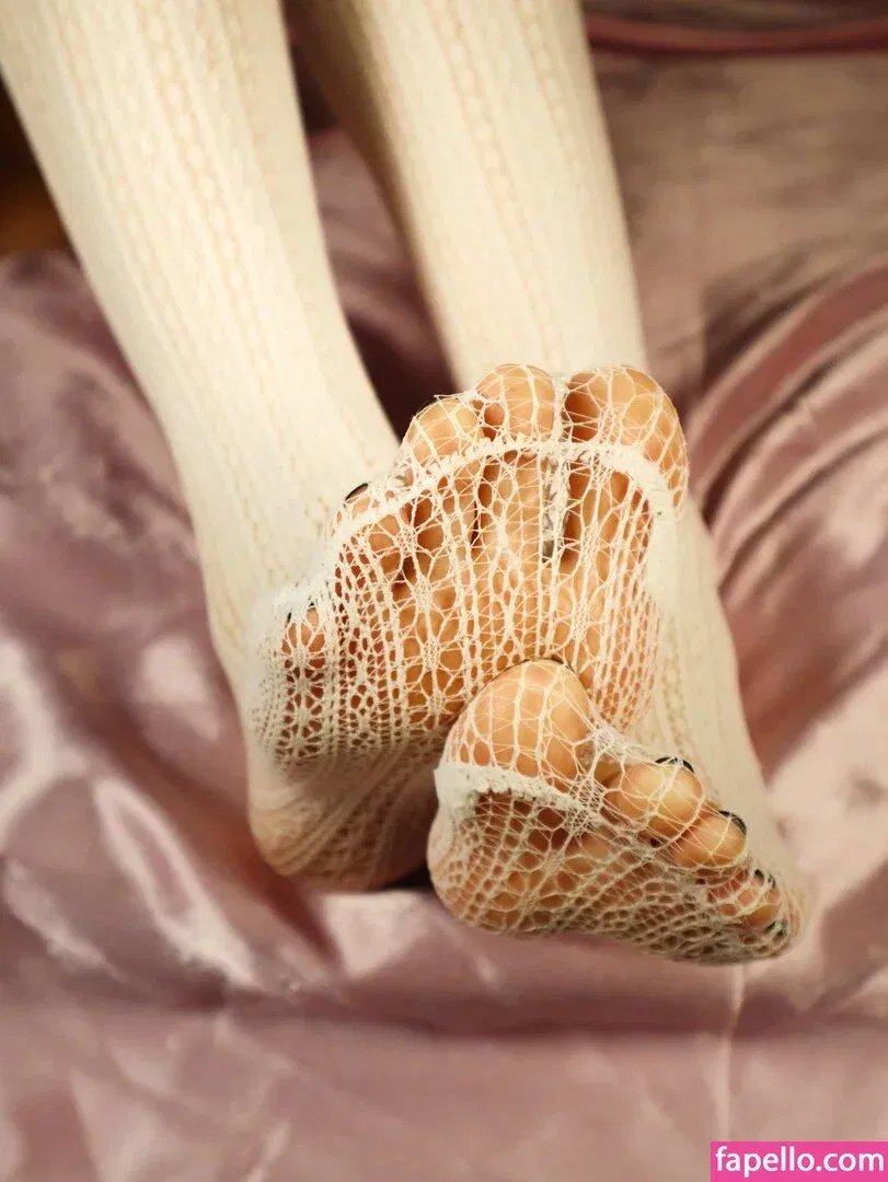 SOLYASMR / Soly ASMR / soly.asmr / solyyy.asmr Onlyfans Photo Gallery 