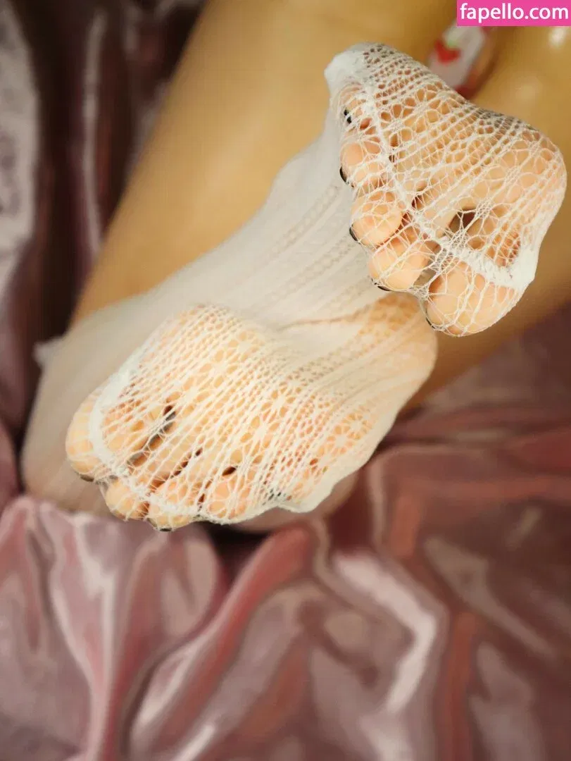 SOLYASMR / Soly ASMR / soly.asmr / solyyy.asmr Onlyfans Photo Gallery 