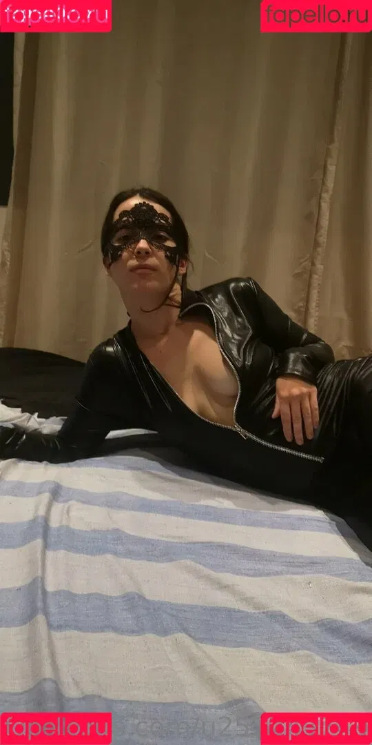 liz_05_dixson / u253243749 Onlyfans Photo Gallery 