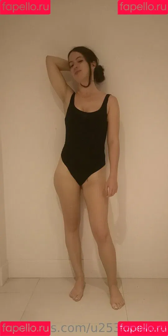 liz_05_dixson / u253243749 Onlyfans Photo Gallery 