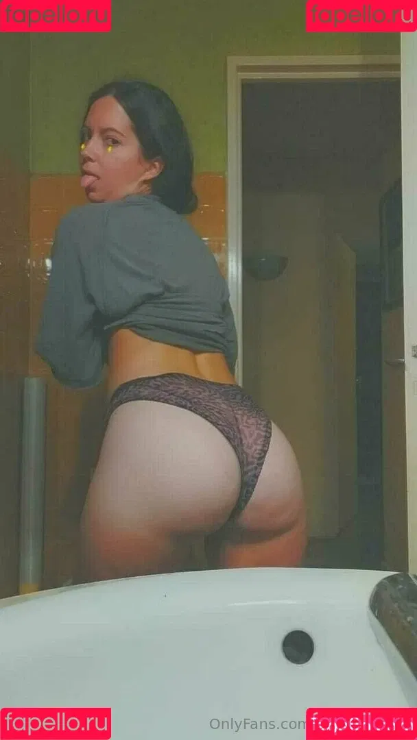 liz_05_dixson / u253243749 Onlyfans Photo Gallery 