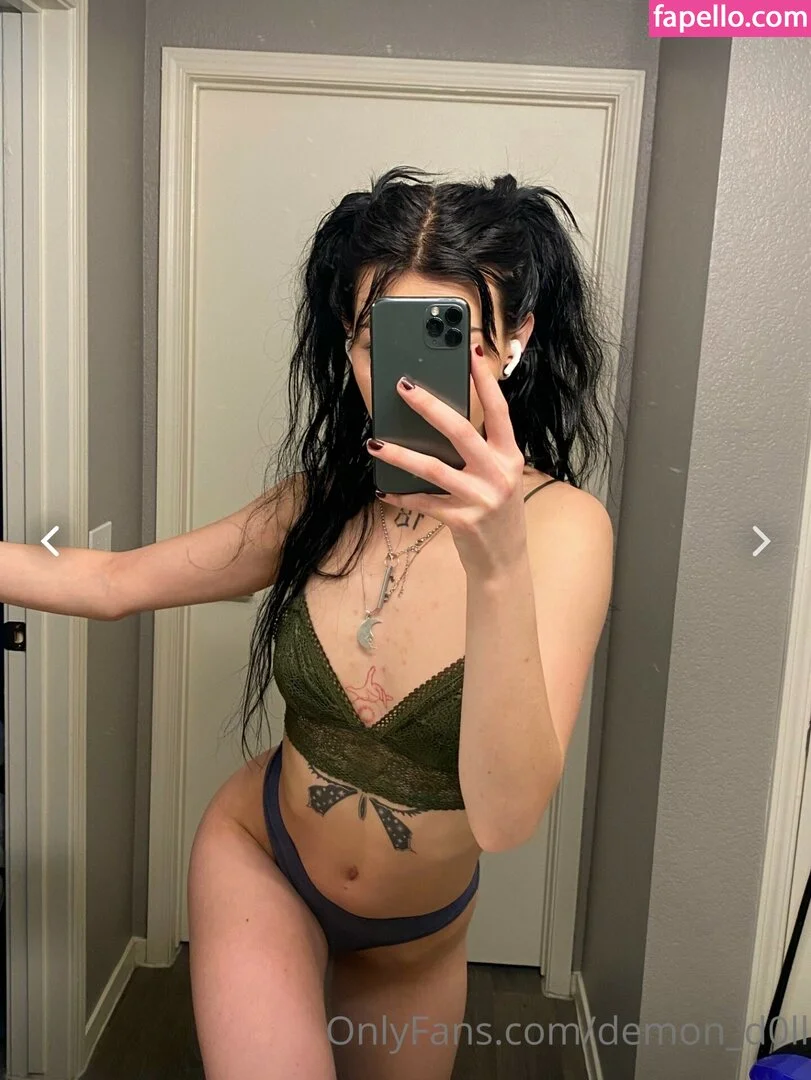 Sasha Tylers / demon.d.ll / demondollvip Onlyfans Photo Gallery 