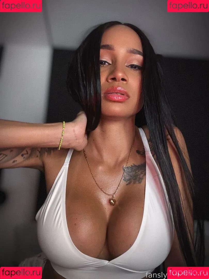 official_verog / verog Onlyfans Photo Gallery 