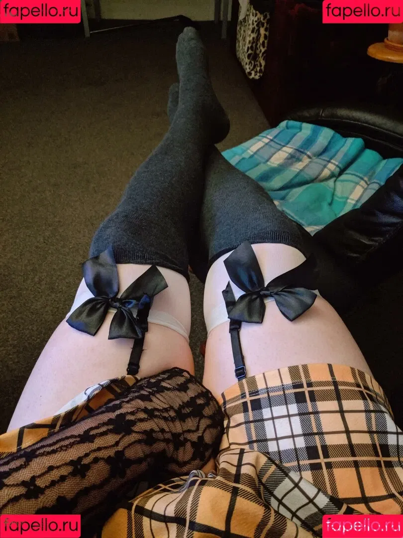 itnaflores / rinrin_cd Onlyfans Photo Gallery 