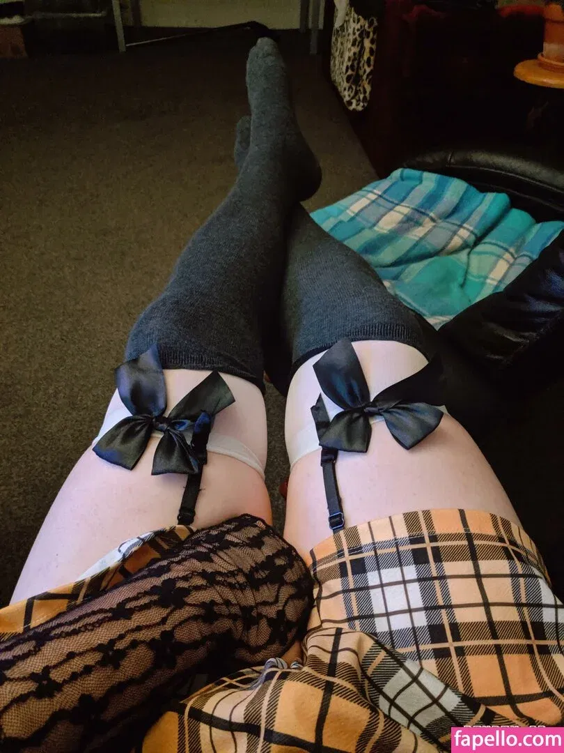 itnaflores / rinrin_cd Onlyfans Photo Gallery 