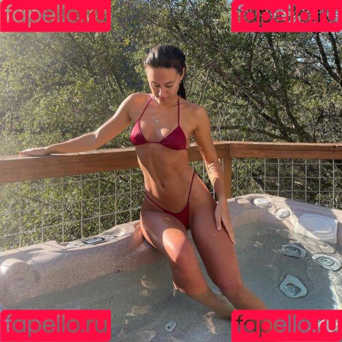 Brit Manuela Onlyfans Photo Gallery 