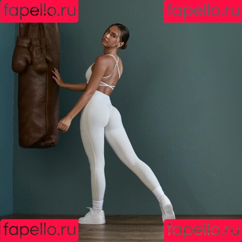 Brit Manuela Onlyfans Photo Gallery 