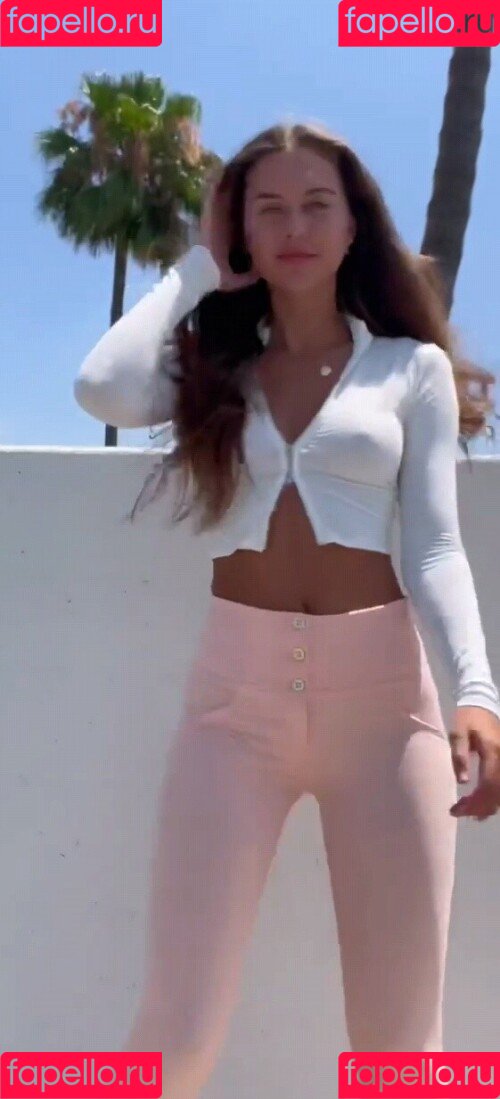 Brit Manuela Onlyfans Photo Gallery 