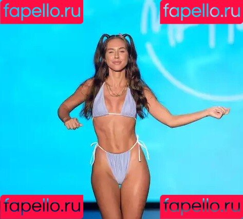 Brit Manuela Onlyfans Photo Gallery 