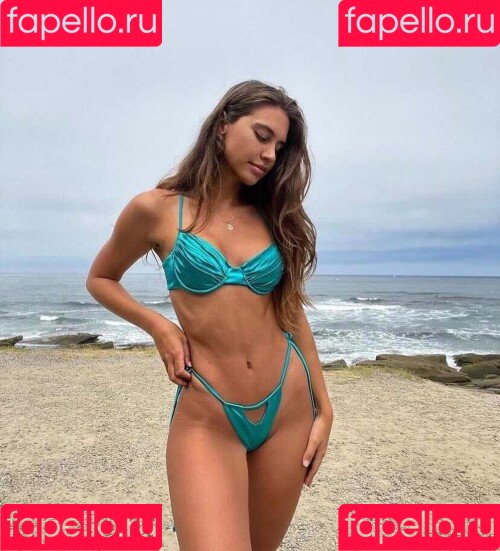 Brit Manuela Onlyfans Photo Gallery 