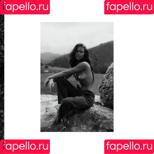 Brit Manuela Onlyfans Photo Gallery 