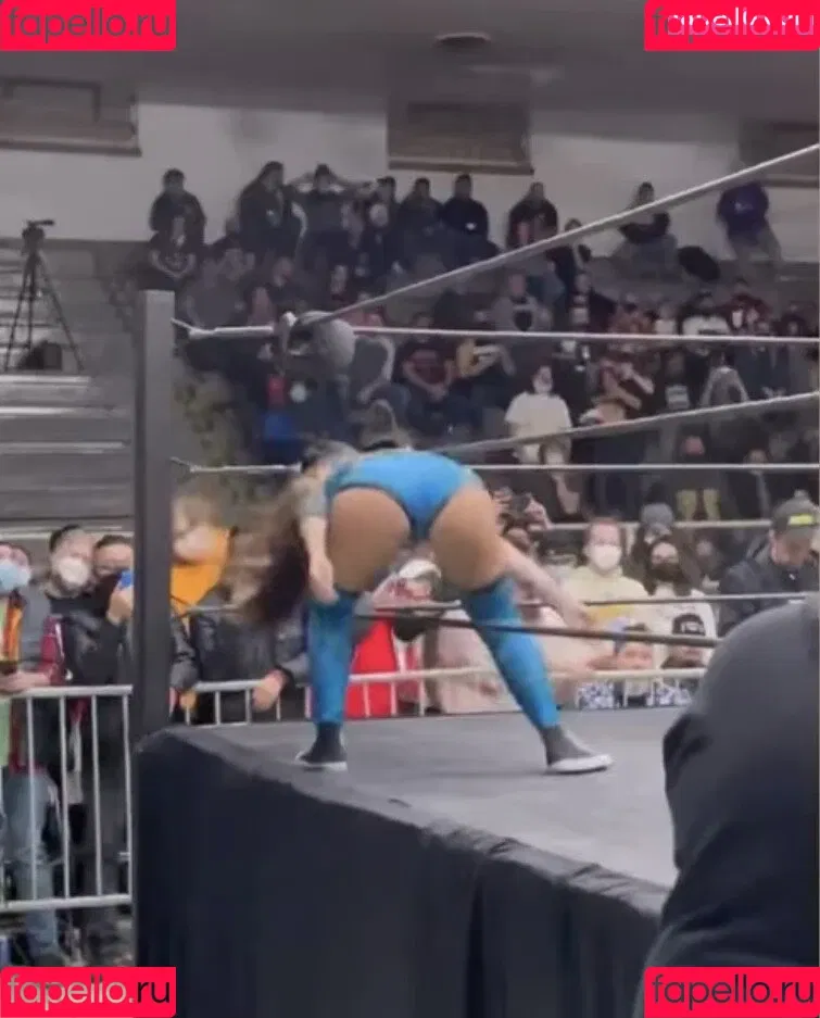 Skye Blue / Skye Dolecki / SkyeBluewrestling / Skyebyee / skye_dolecki / skyeblue_wrestling Onlyfans Photo Gallery 