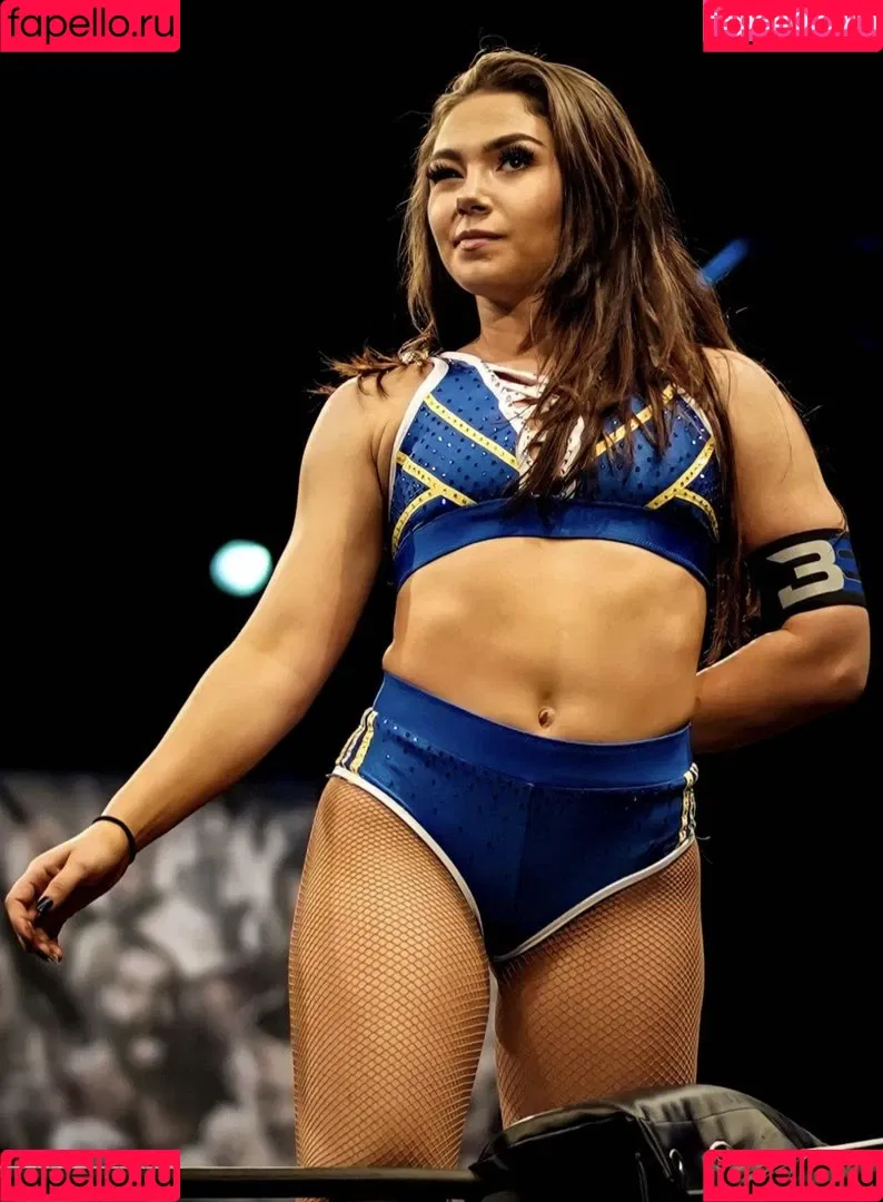 Skye Blue / Skye Dolecki / SkyeBluewrestling / Skyebyee / skye_dolecki / skyeblue_wrestling Onlyfans Photo Gallery 