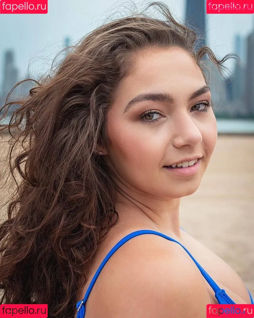 Skye Blue / Skye Dolecki / SkyeBluewrestling / Skyebyee / skye_dolecki / skyeblue_wrestling Onlyfans Photo Gallery 