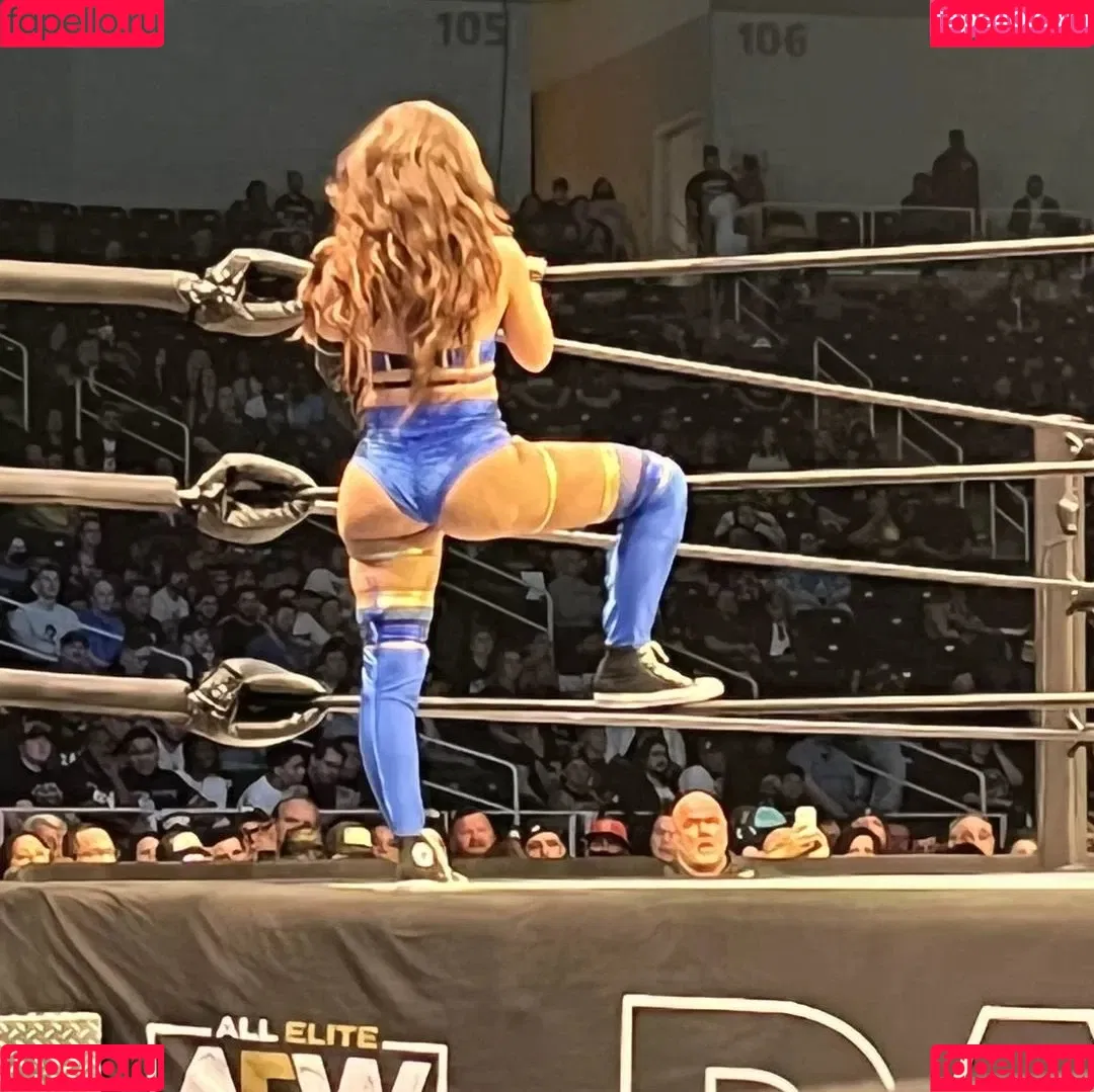 Skye Blue / Skye Dolecki / SkyeBluewrestling / Skyebyee / skye_dolecki / skyeblue_wrestling Onlyfans Photo Gallery 