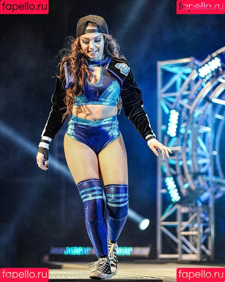 Skye Blue / Skye Dolecki / SkyeBluewrestling / Skyebyee / skye_dolecki / skyeblue_wrestling Onlyfans Photo Gallery 