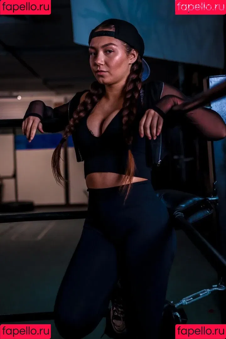 Skye Blue / Skye Dolecki / SkyeBluewrestling / Skyebyee / skye_dolecki / skyeblue_wrestling Onlyfans Photo Gallery 