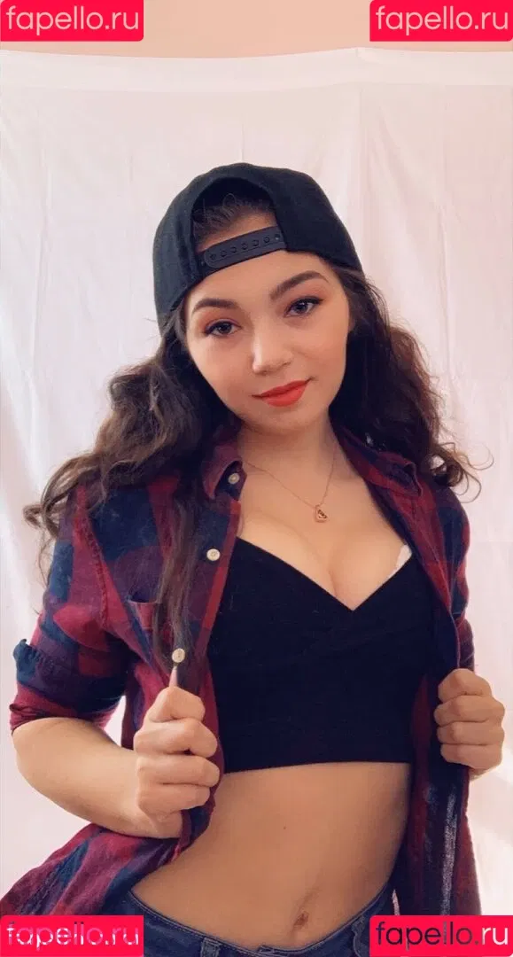 Skye Blue / Skye Dolecki / SkyeBluewrestling / Skyebyee / skye_dolecki / skyeblue_wrestling Onlyfans Photo Gallery 