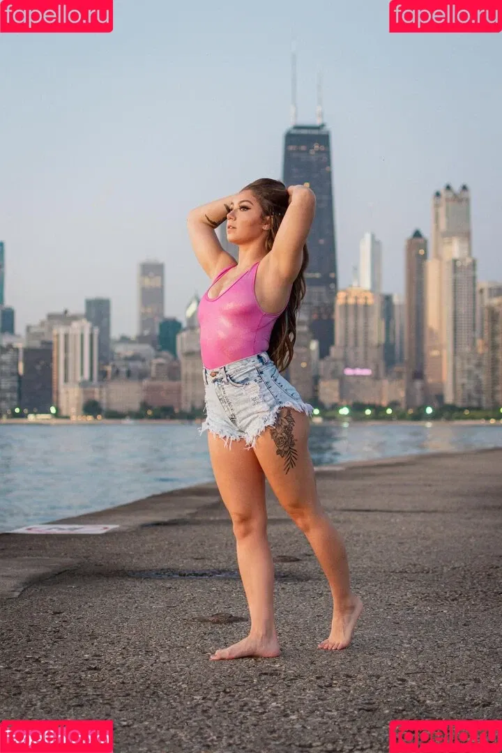 Skye Blue / Skye Dolecki / SkyeBluewrestling / Skyebyee / skye_dolecki / skyeblue_wrestling Onlyfans Photo Gallery 