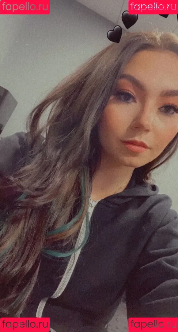 Skye Blue / Skye Dolecki / SkyeBluewrestling / Skyebyee / skye_dolecki / skyeblue_wrestling Onlyfans Photo Gallery 