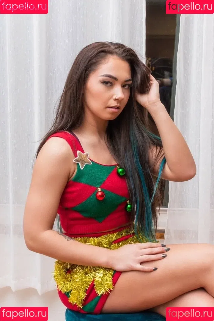 Skye Blue / Skye Dolecki / SkyeBluewrestling / Skyebyee / skye_dolecki / skyeblue_wrestling Onlyfans Photo Gallery 