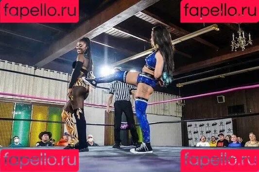 Skye Blue / Skye Dolecki / SkyeBluewrestling / Skyebyee / skye_dolecki / skyeblue_wrestling Onlyfans Photo Gallery 