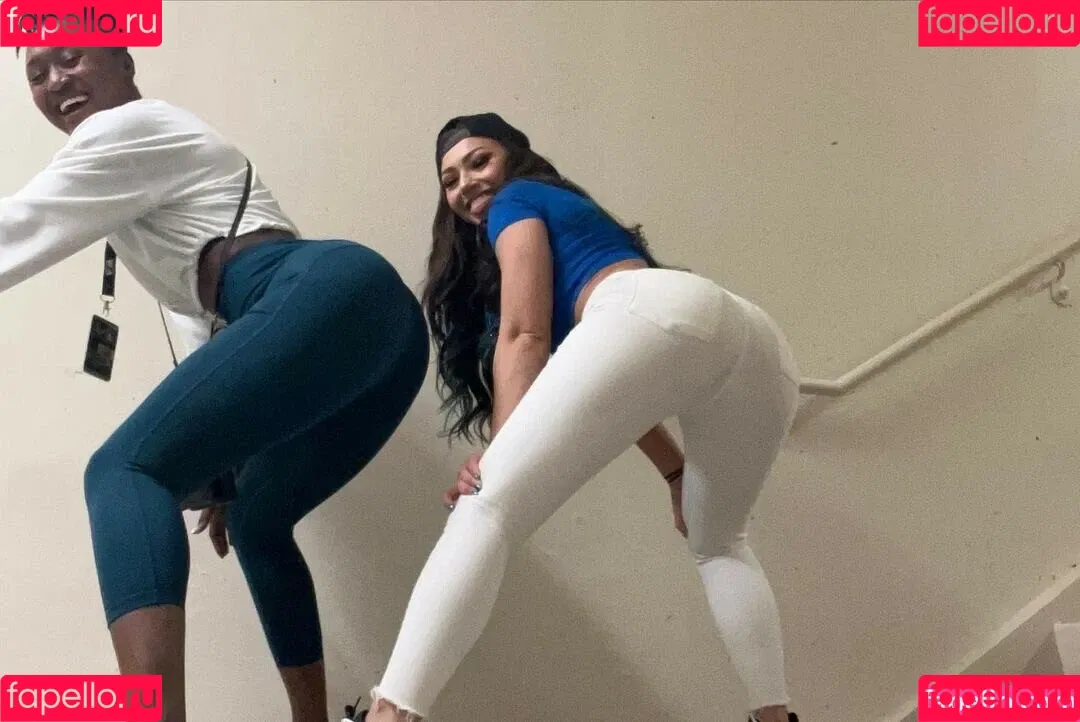 Skye Blue / Skye Dolecki / SkyeBluewrestling / Skyebyee / skye_dolecki / skyeblue_wrestling Onlyfans Photo Gallery 