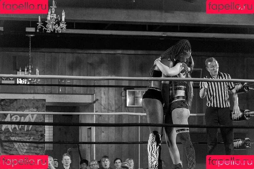 Skye Blue / Skye Dolecki / SkyeBluewrestling / Skyebyee / skye_dolecki / skyeblue_wrestling Onlyfans Photo Gallery 