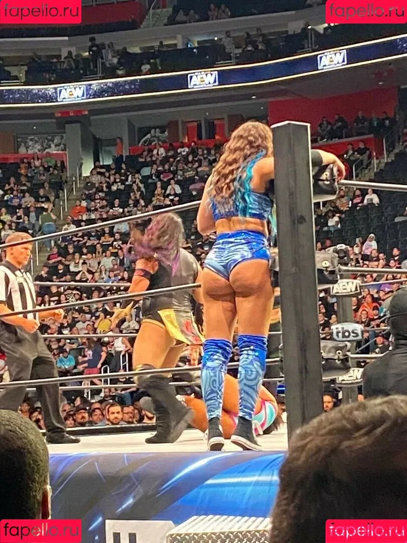 Skye Blue / Skye Dolecki / SkyeBluewrestling / Skyebyee / skye_dolecki / skyeblue_wrestling Onlyfans Photo Gallery 