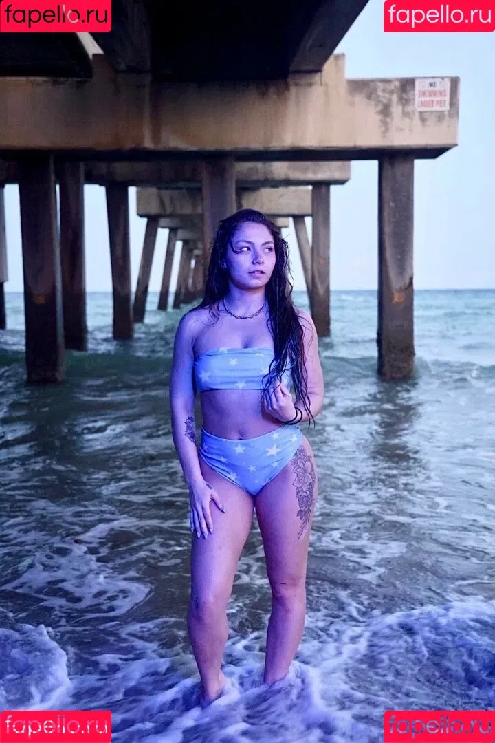 Skye Blue / Skye Dolecki / SkyeBluewrestling / Skyebyee / skye_dolecki / skyeblue_wrestling Onlyfans Photo Gallery 