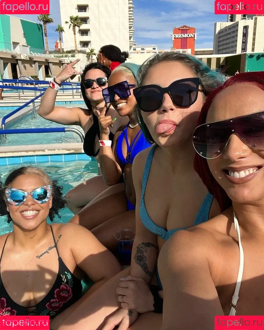 Skye Blue / Skye Dolecki / SkyeBluewrestling / Skyebyee / skye_dolecki / skyeblue_wrestling Onlyfans Photo Gallery 