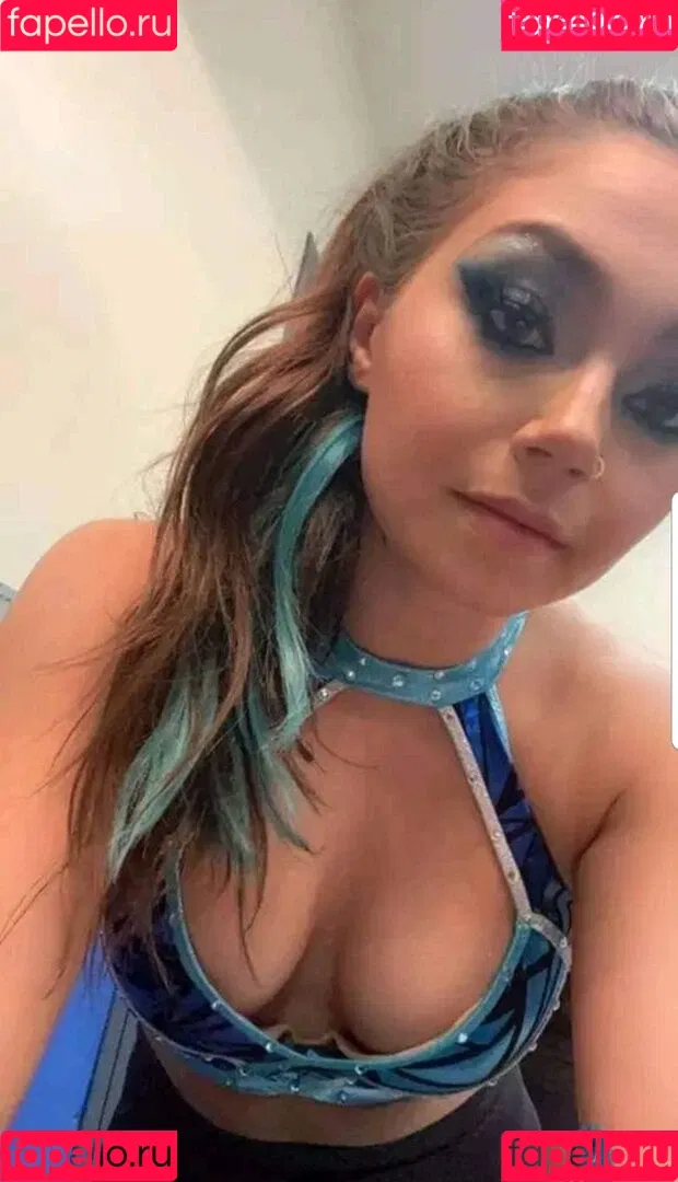 Skye Blue / Skye Dolecki / SkyeBluewrestling / Skyebyee / skye_dolecki / skyeblue_wrestling Onlyfans Photo Gallery 