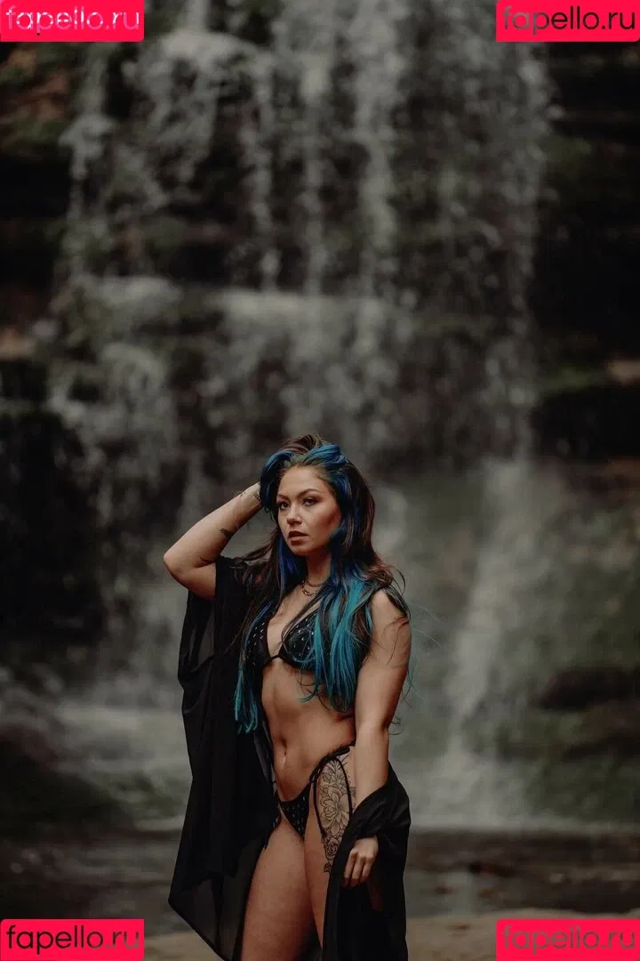 Skye Blue / Skye Dolecki / SkyeBluewrestling / Skyebyee / skye_dolecki / skyeblue_wrestling Onlyfans Photo Gallery 