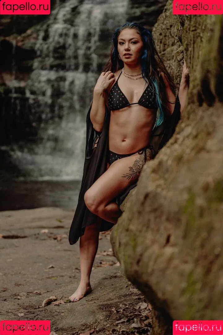 Skye Blue / Skye Dolecki / SkyeBluewrestling / Skyebyee / skye_dolecki / skyeblue_wrestling Onlyfans Photo Gallery 